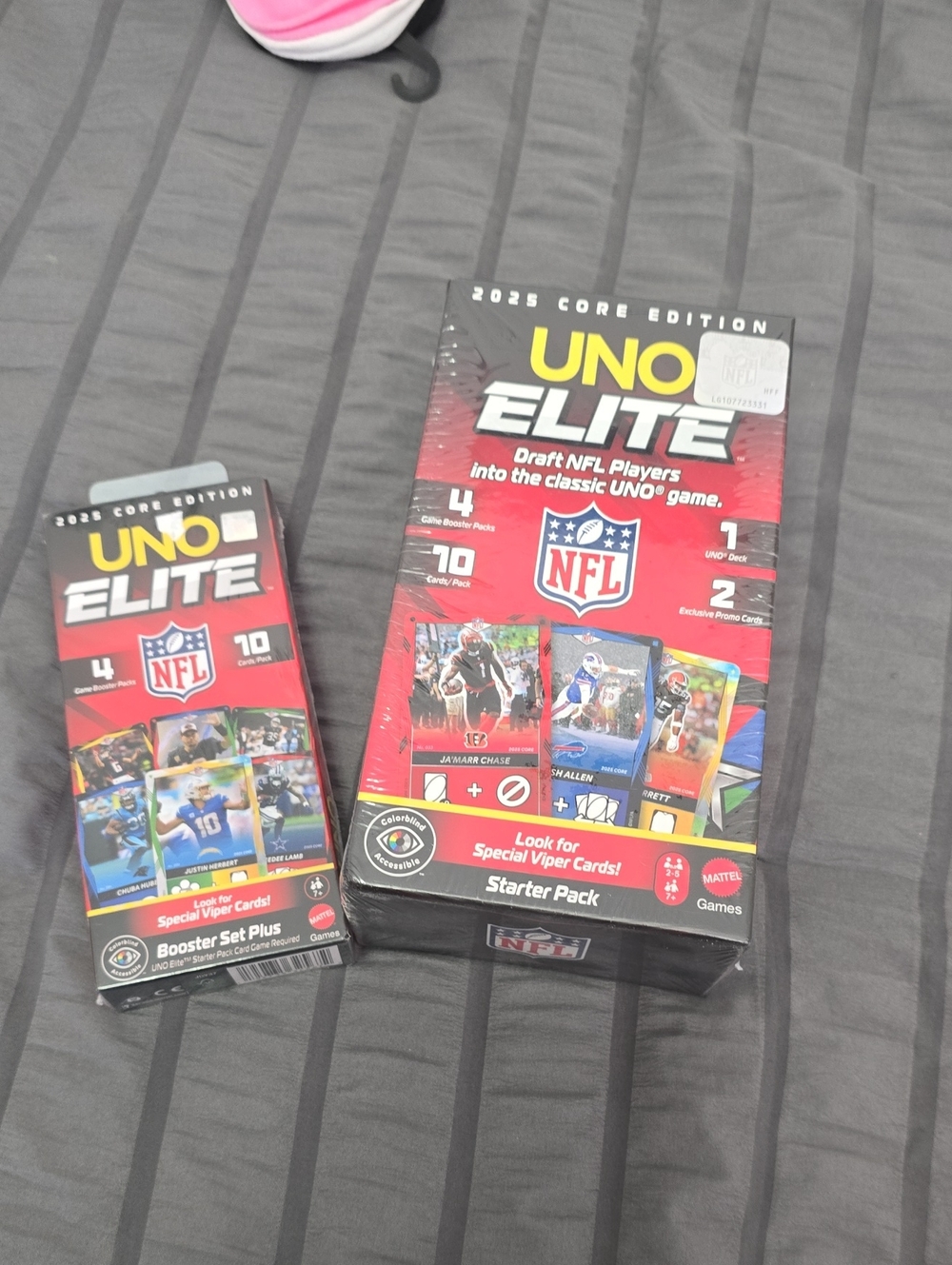 Mattel UNO Elite NFL Starter Pack - Red, Black, White NIb